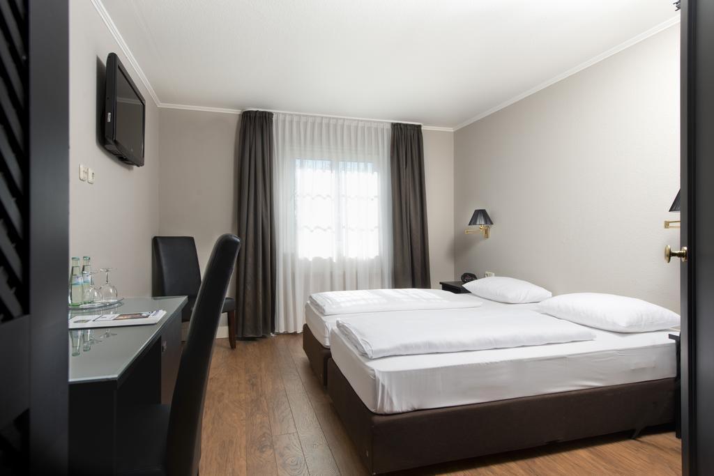 Hotel Munich North Neufahrn bei Freising Pokój zdjęcie